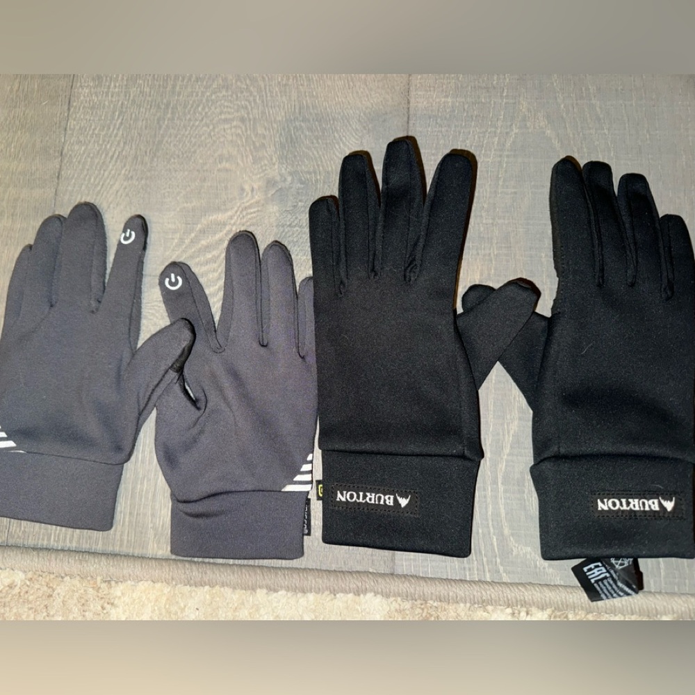 Kids Burton Touch N Go Liners and VBiger Kids Gloves Both Size Small